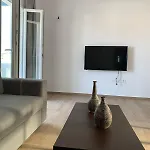 Anemoessa House *