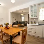 Prázdninový dům Anemoessa House