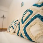 Anemoessa House *