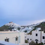 Anemoessa House