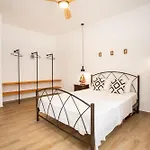 Prázdninový dům Anemoessa House Pera Gyalos