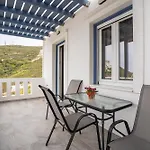 Anemoessa House Prázdninový dům Pera Gyalos