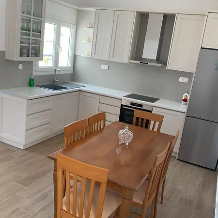 Casa de Férias Anemoessa House *