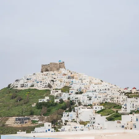 بيت للعطل Anemoessa House