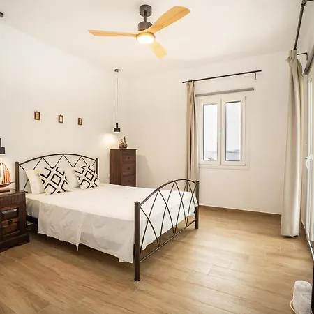 Anemoessa House * Pera Gyalos