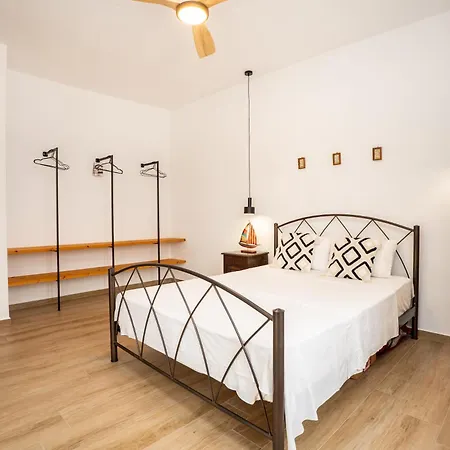 بيت للعطل Anemoessa House Pera Gyalos