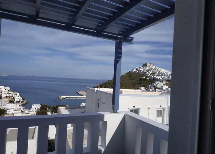 Anemoessa House بيت للعطل